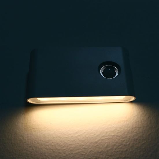 Solight nabíjacie nočné LED svetielko s pohybovým a svetelným sensorom, 0,5W, 3000K, Li-Ion